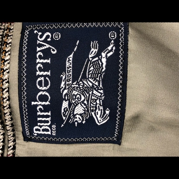 Burberry Blazer - Picture 3 of 4